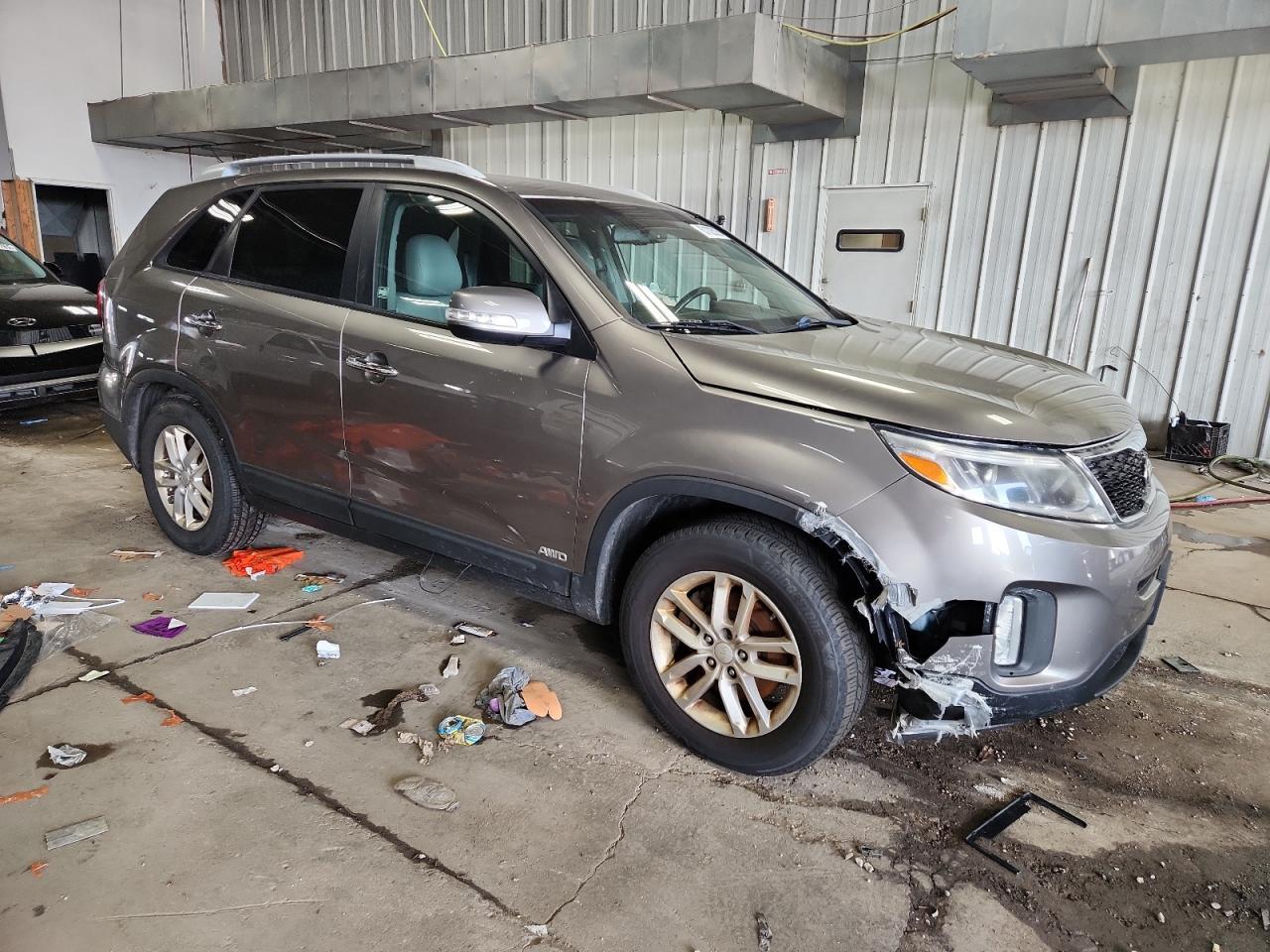 2015 KIA SORENTO