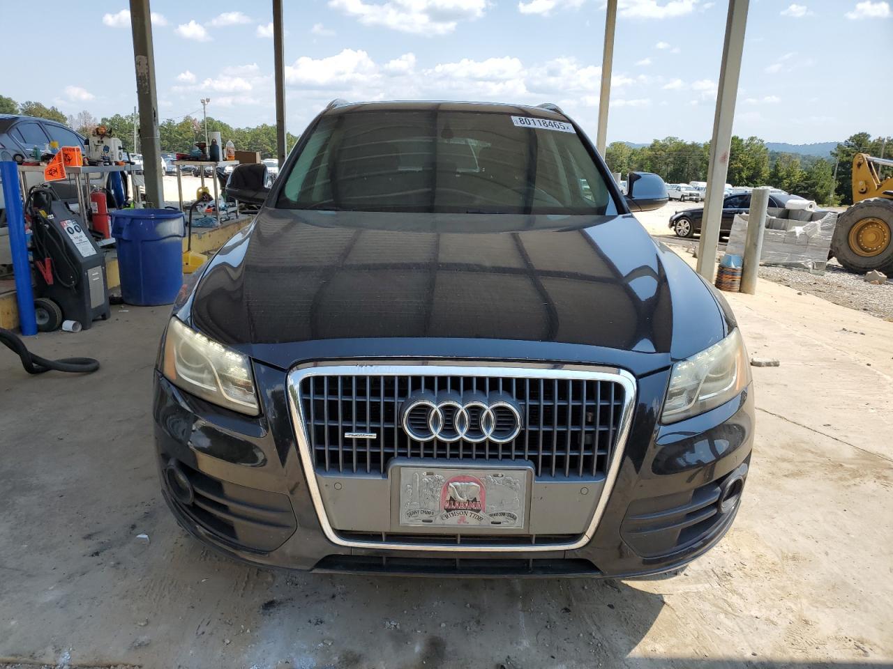 2011 AUDI Q5