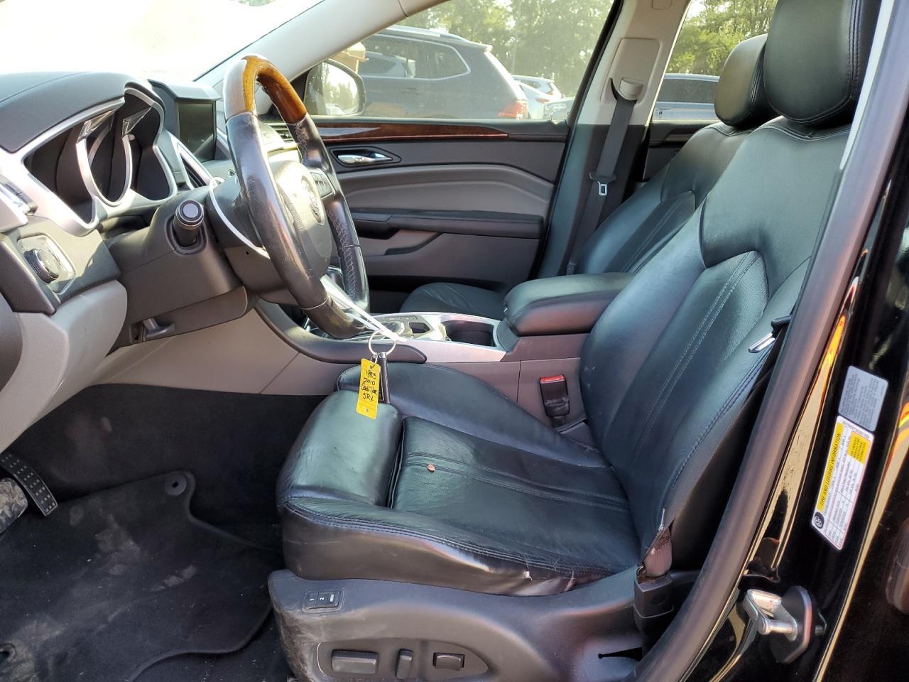 2010 CADILLAC SRX