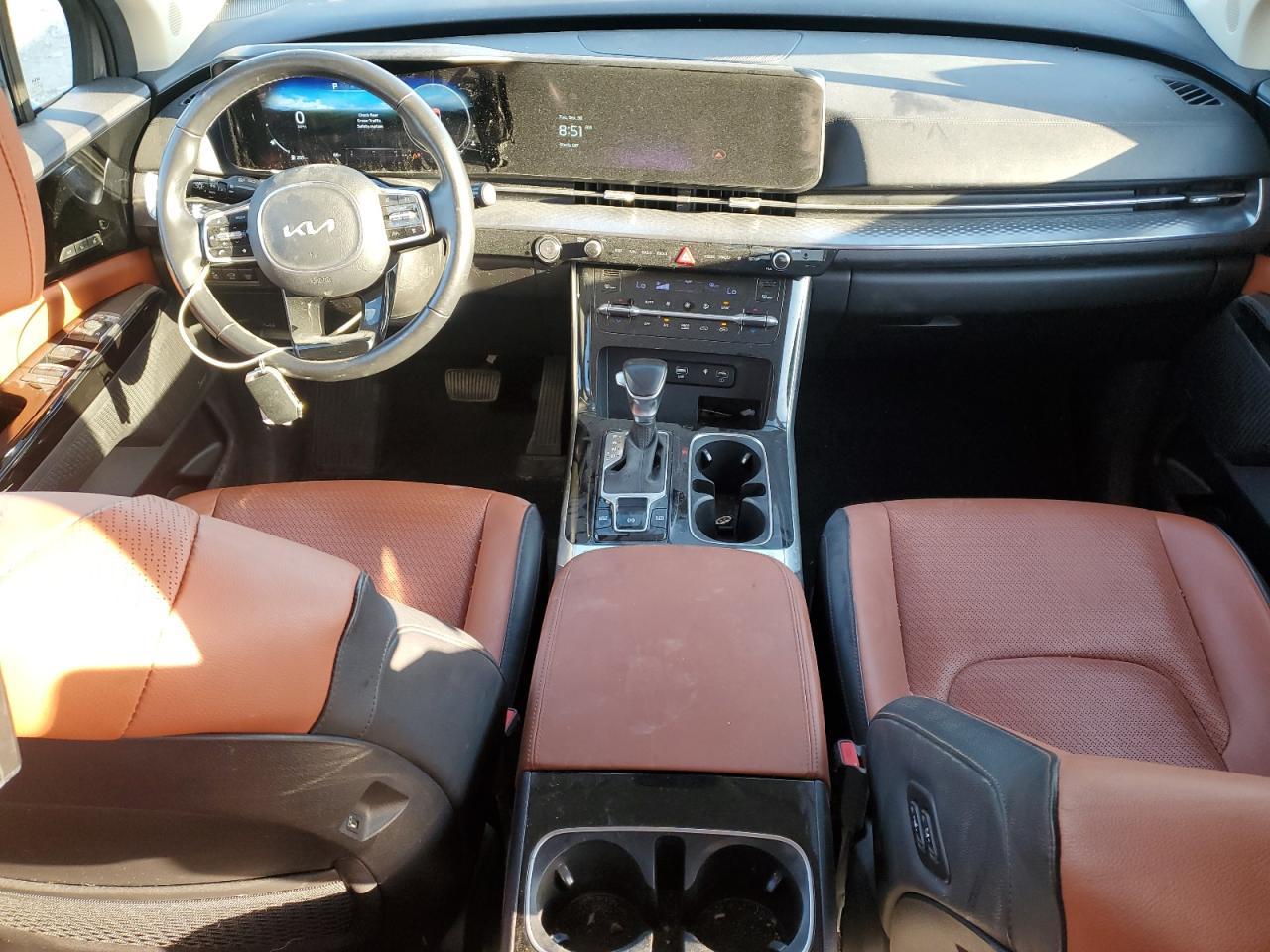 2023 KIA Carnival