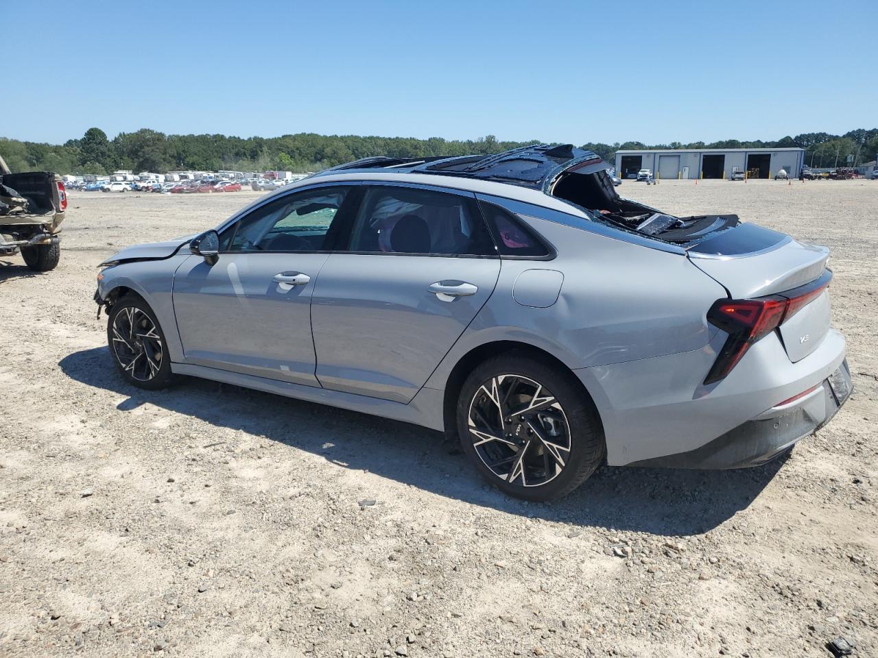 2025 KIA K5
