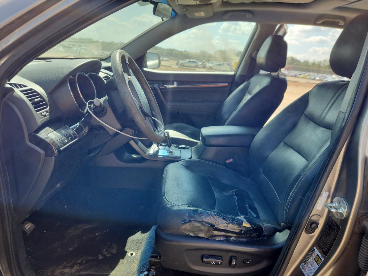 2011 KIA SORENTO