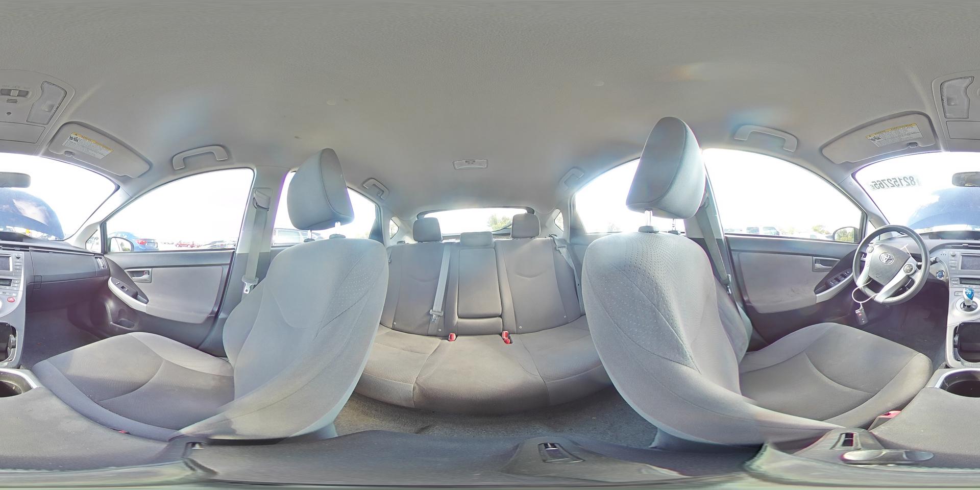 2013 TOYOTA PRIUS