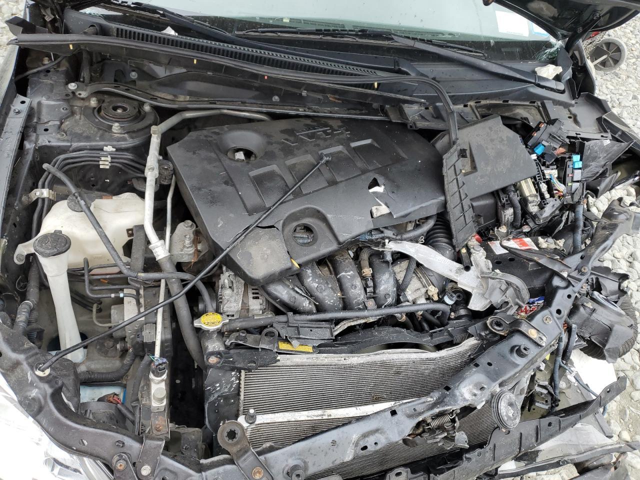 2011 TOYOTA COROLLA