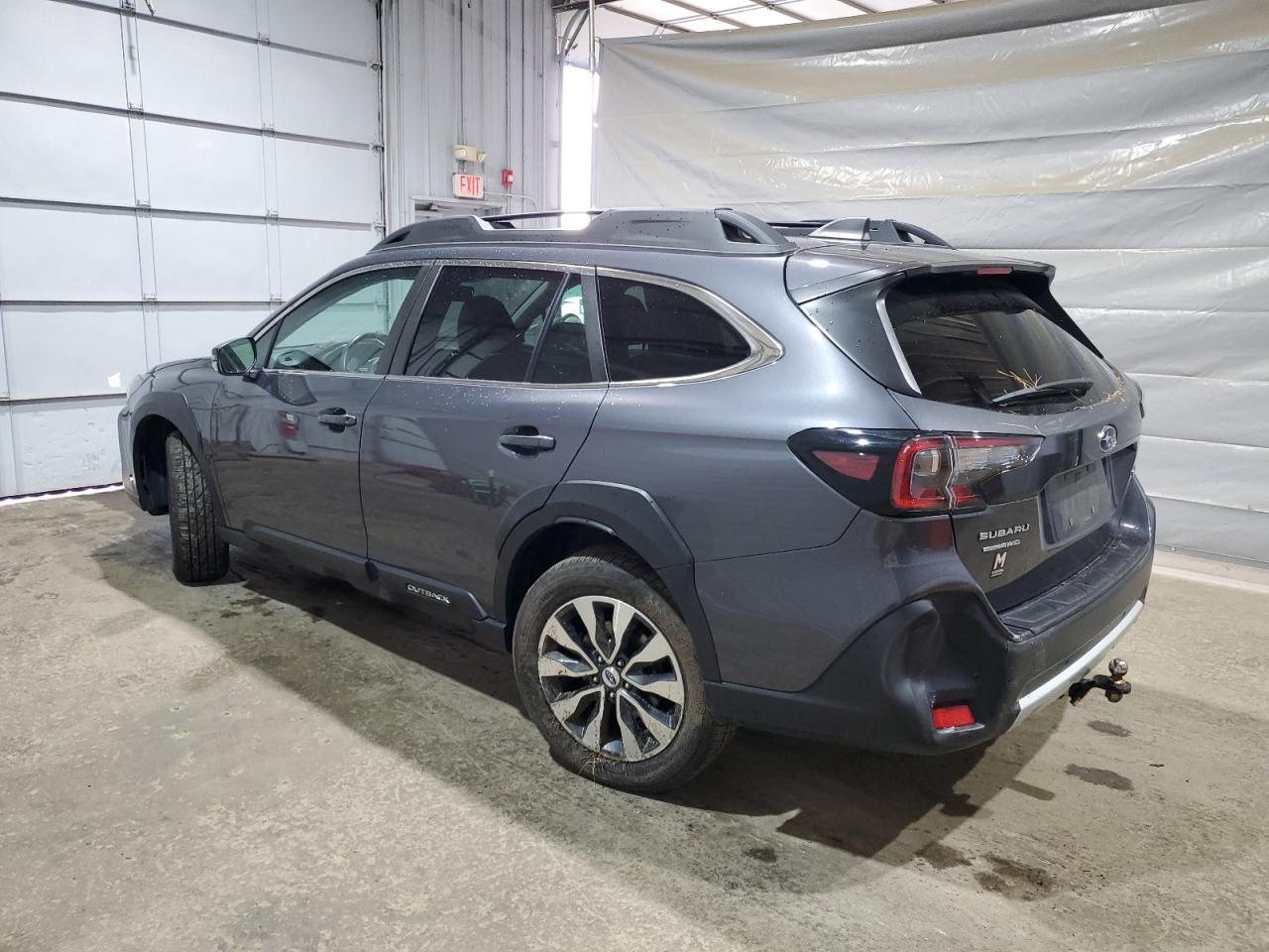2023 SUBARU Outback