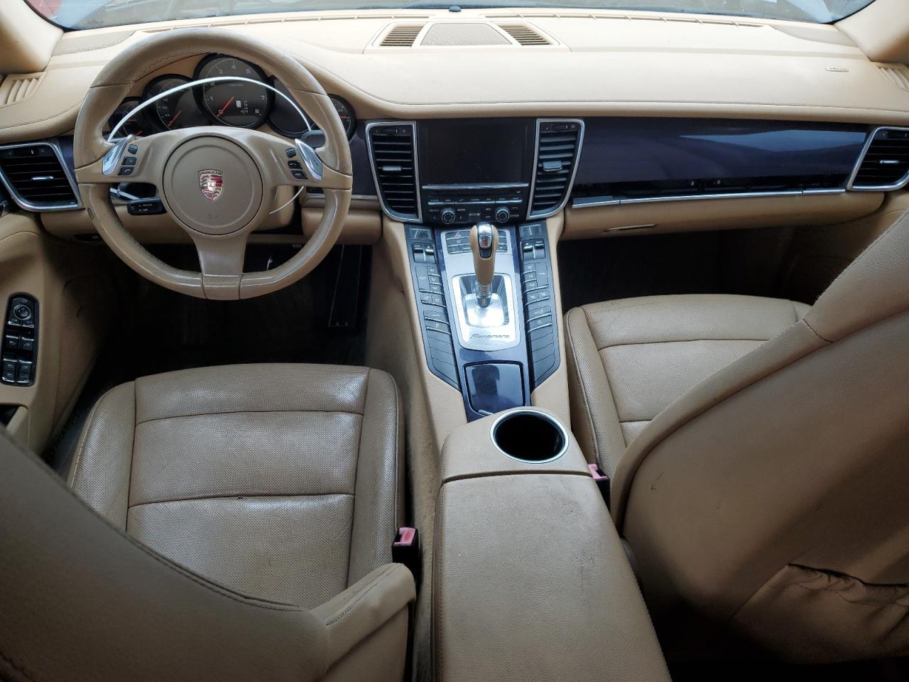 2011 PORSCHE Panamera