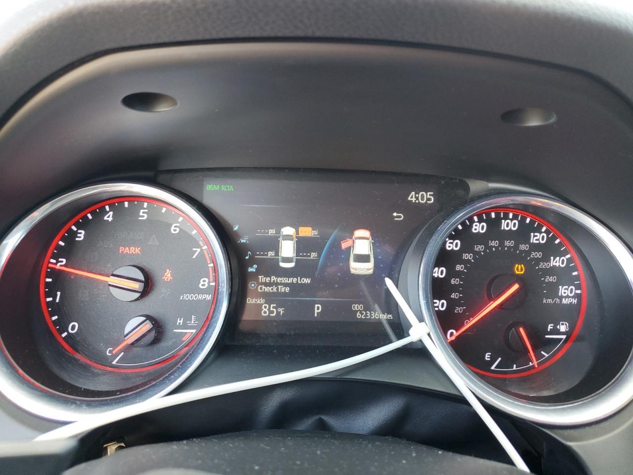 2019 TOYOTA CAMRY