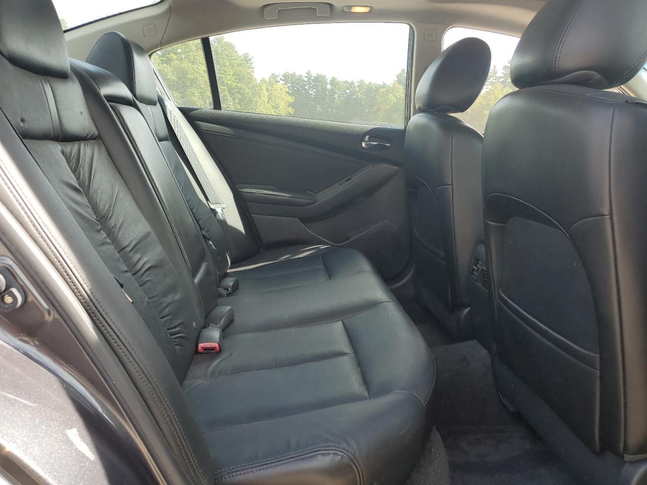 2011 NISSAN ALTIMA