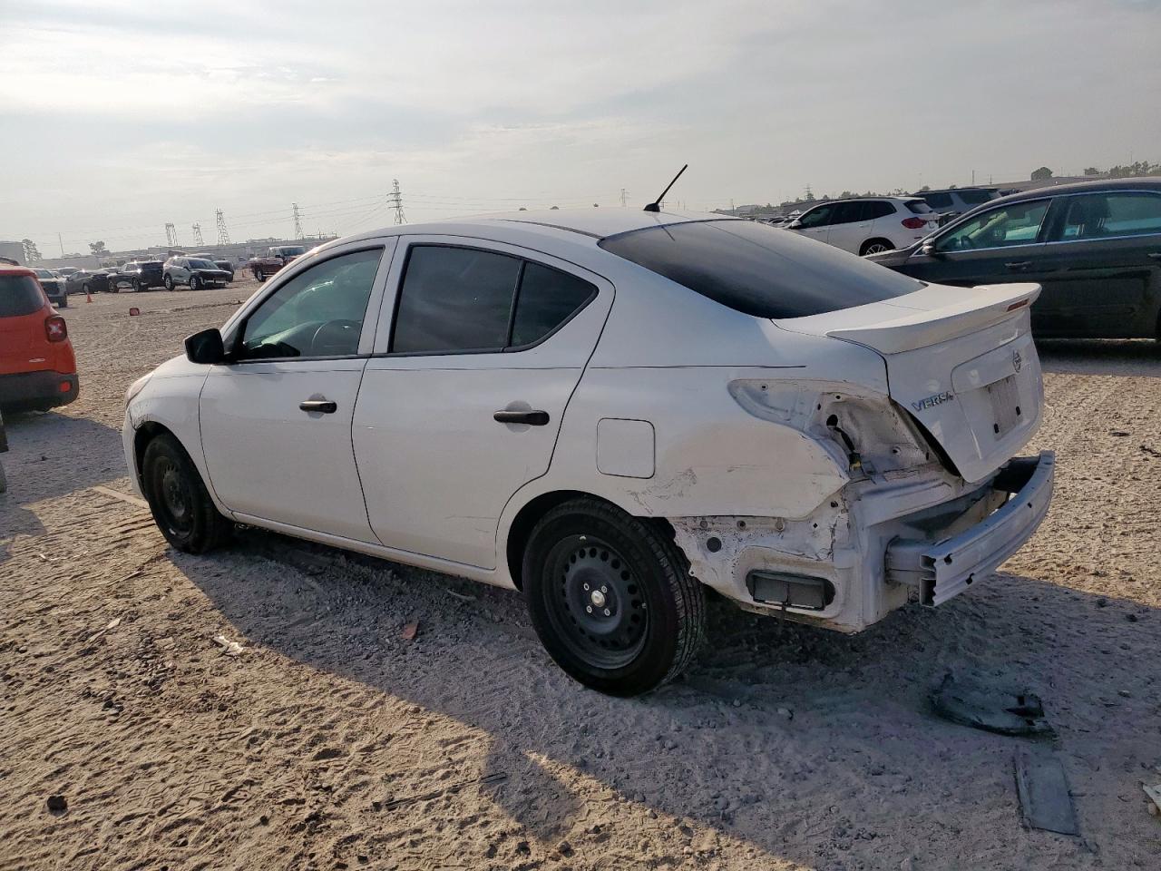 2018 NISSAN VERSA