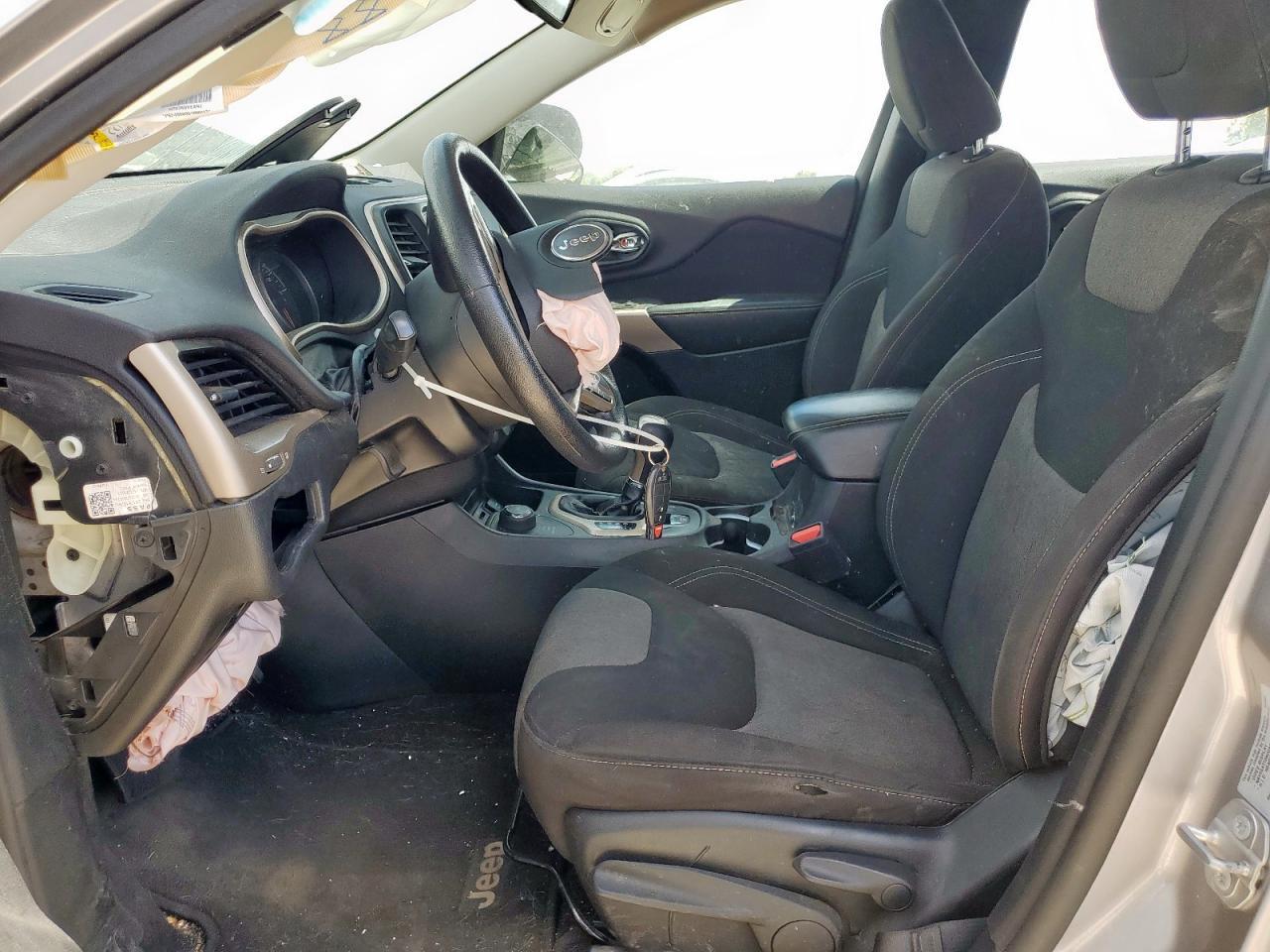 2017 JEEP CHEROKEE