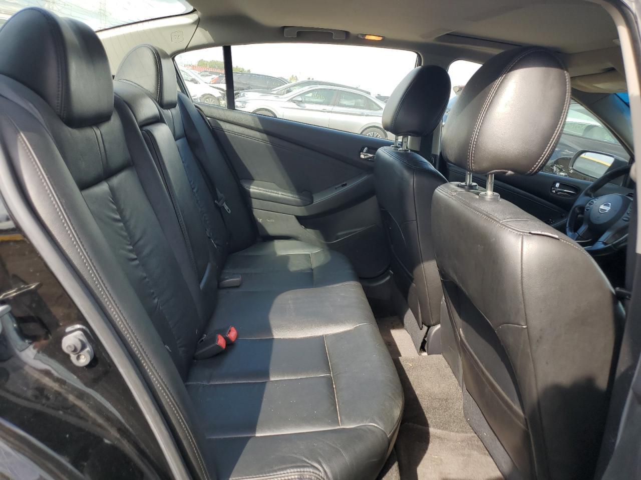 2011 NISSAN ALTIMA