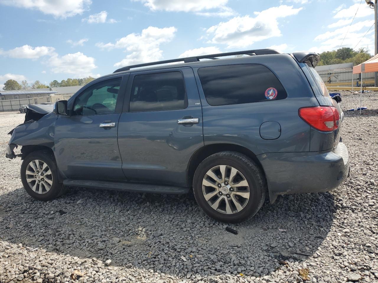 2008 TOYOTA Sequoia