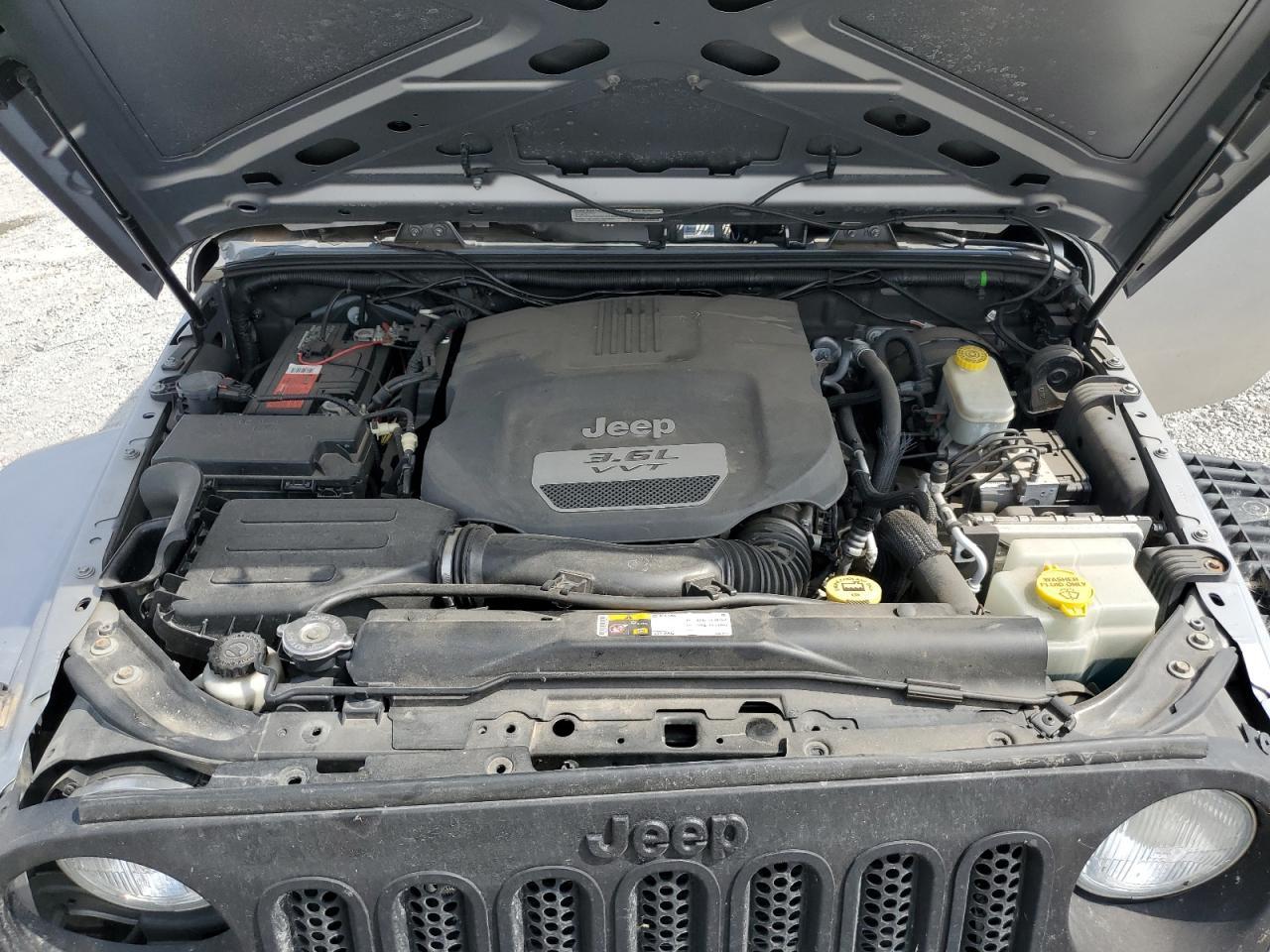 2013 JEEP WRANGLER