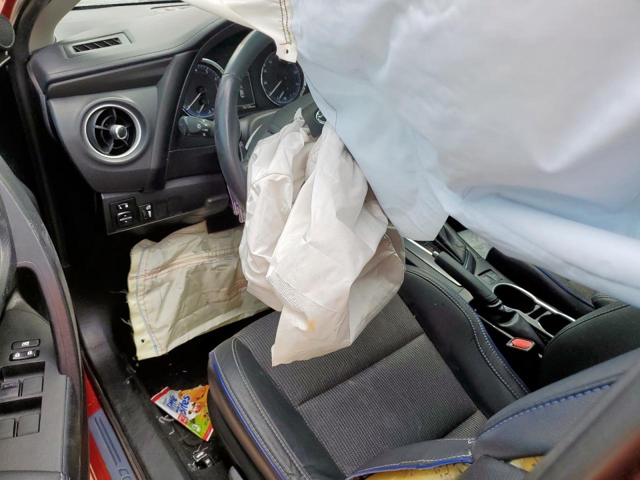 2018 TOYOTA COROLLA