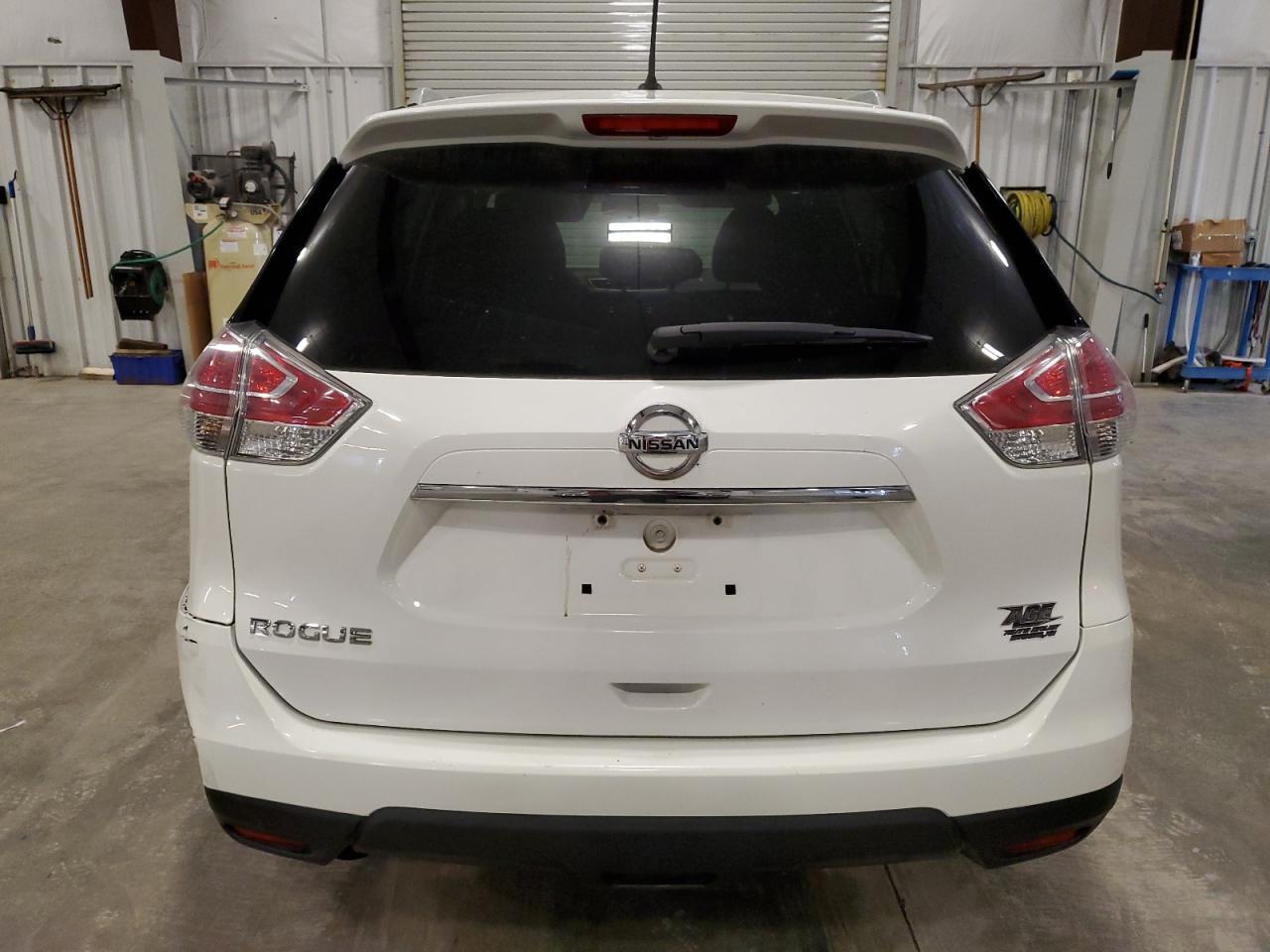 2016 NISSAN ROGUE