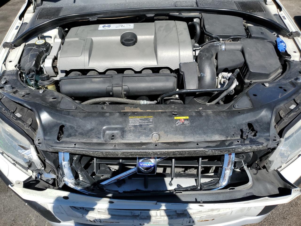 2008 VOLVO XC70