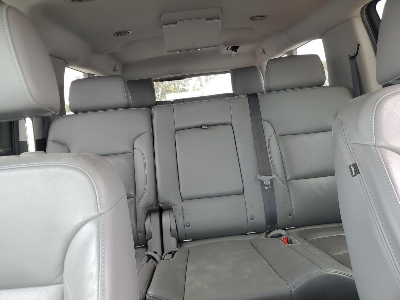 2020 CHEVROLET Suburban