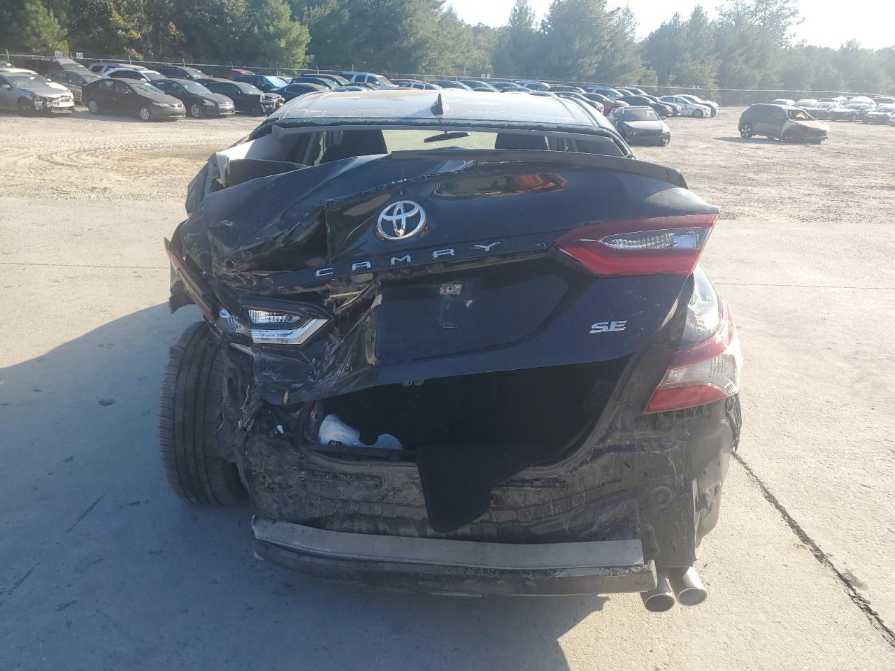 2022 TOYOTA CAMRY