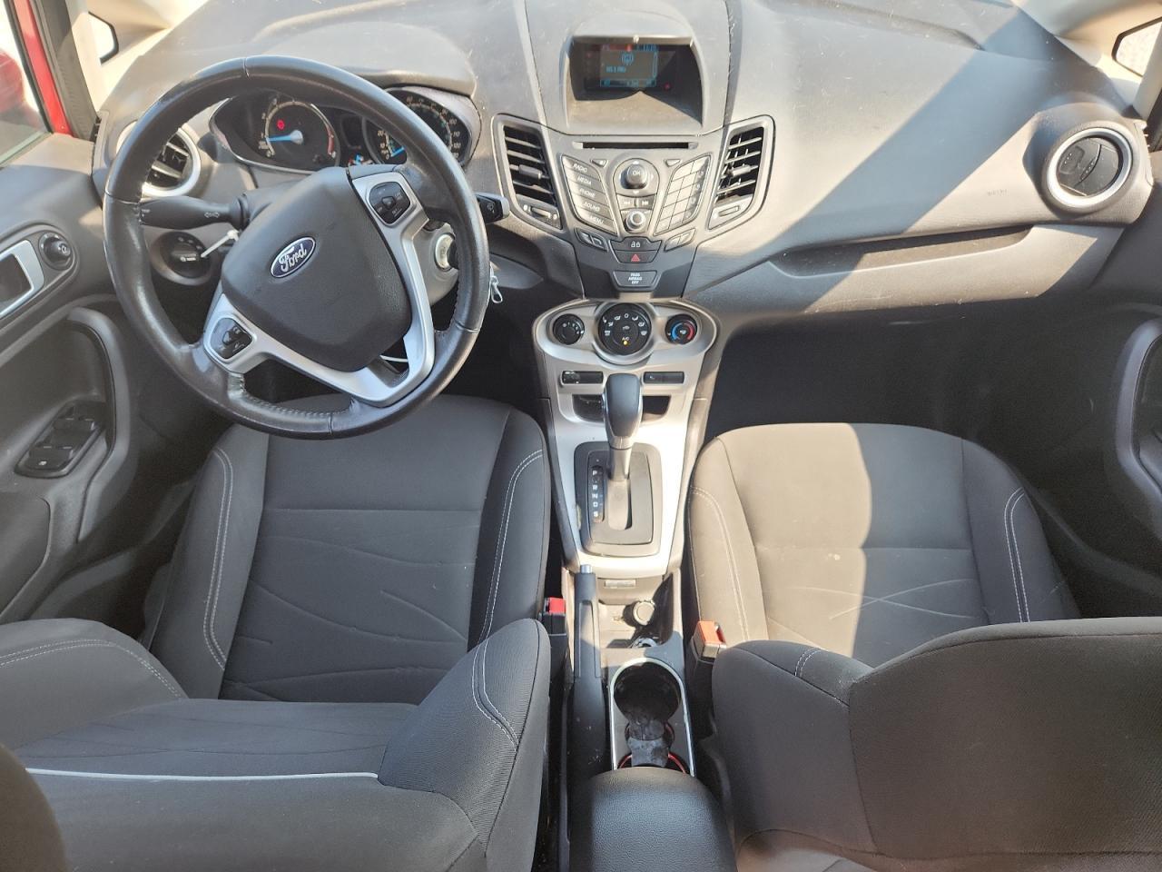 2014 FORD Fiesta