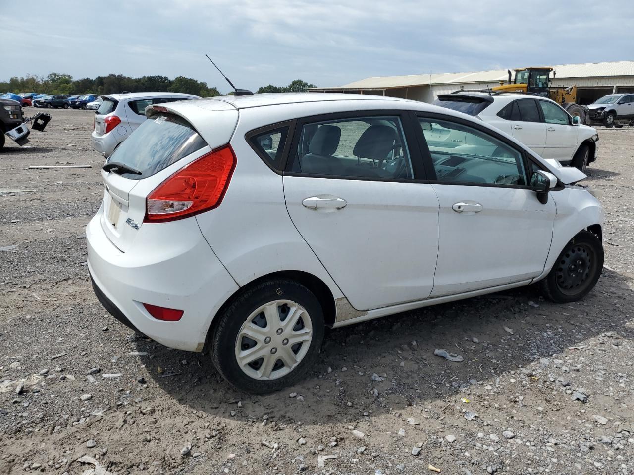 2013 FORD Fiesta