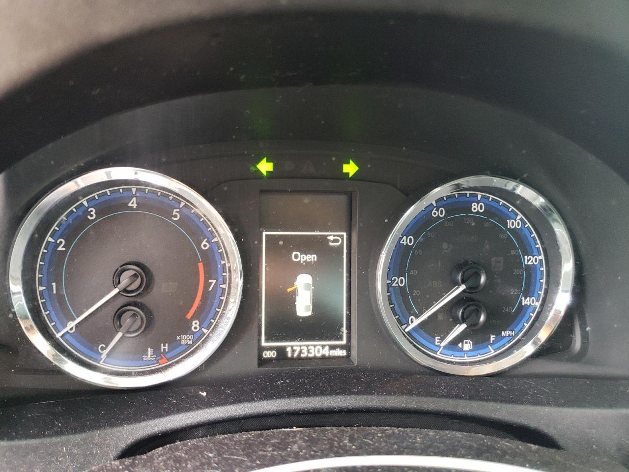 2018 TOYOTA COROLLA