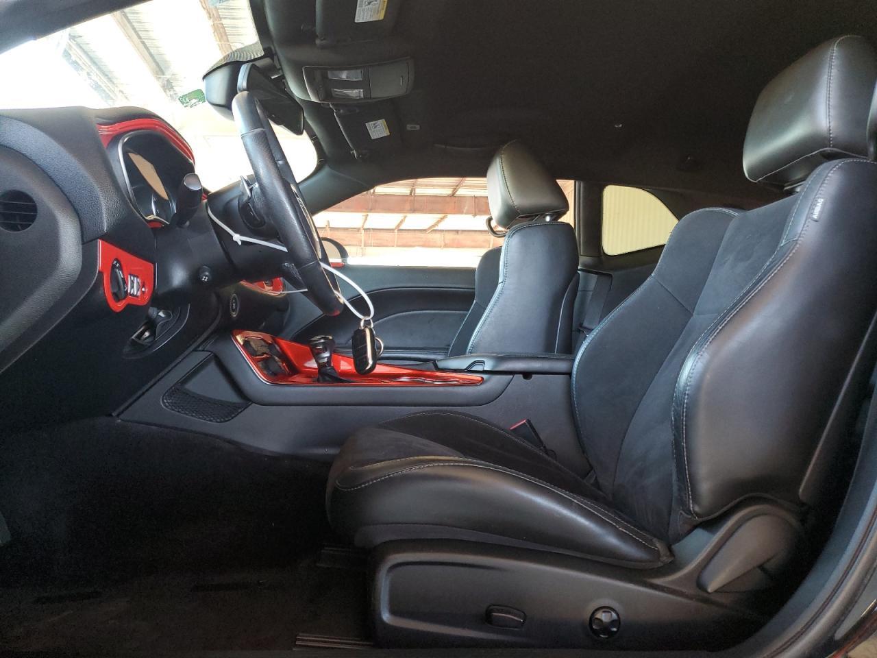 2019 DODGE Challenger