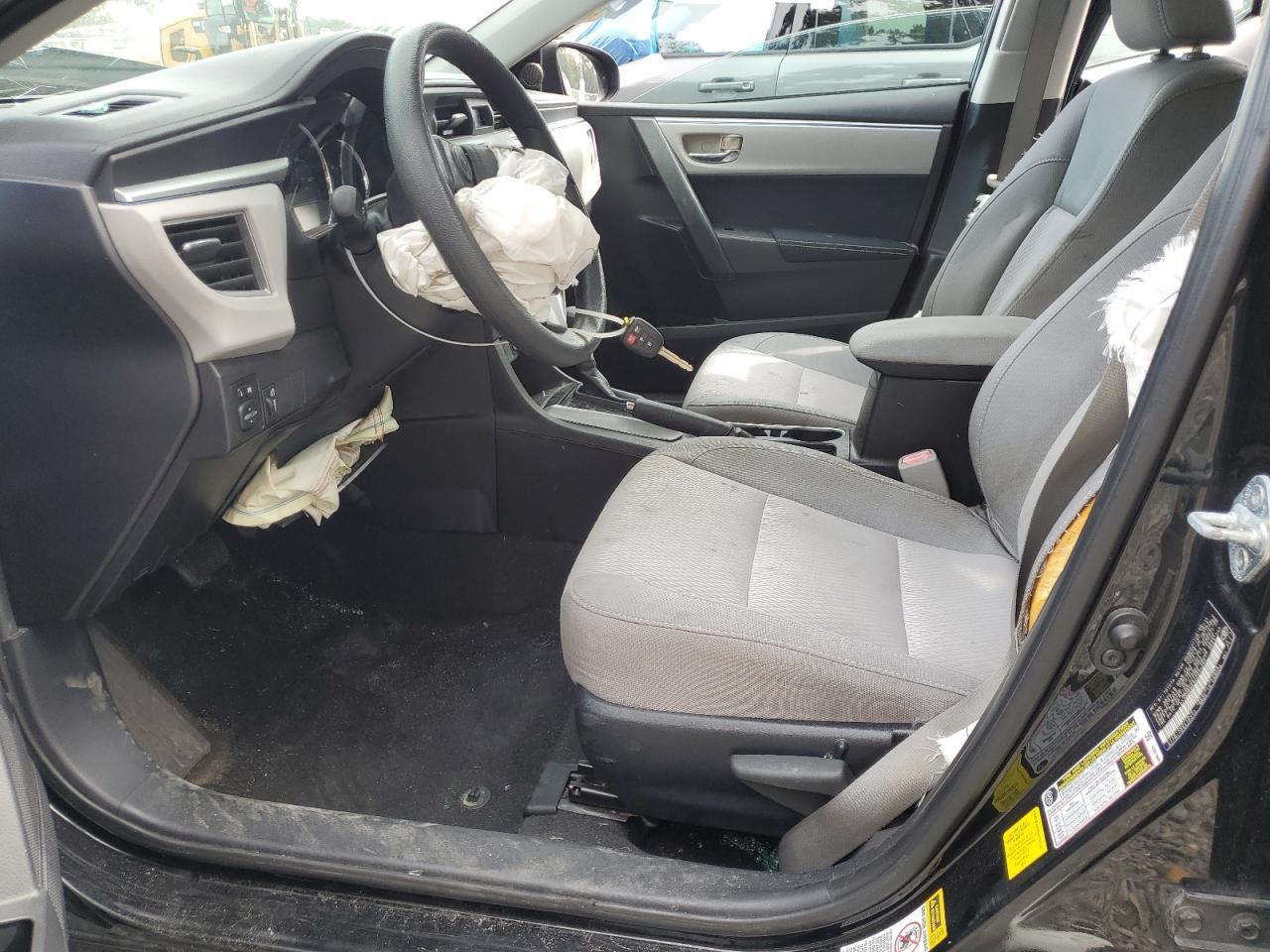 2015 TOYOTA COROLLA