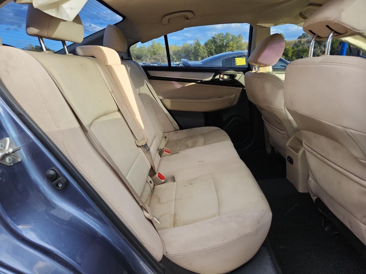 2015 SUBARU Legacy