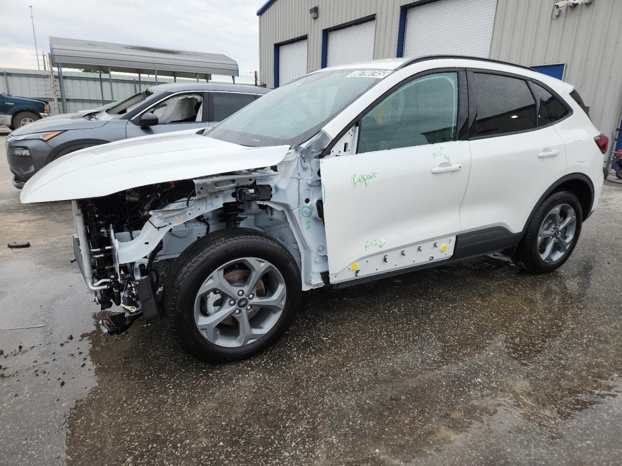 2025 FORD ESCAPE