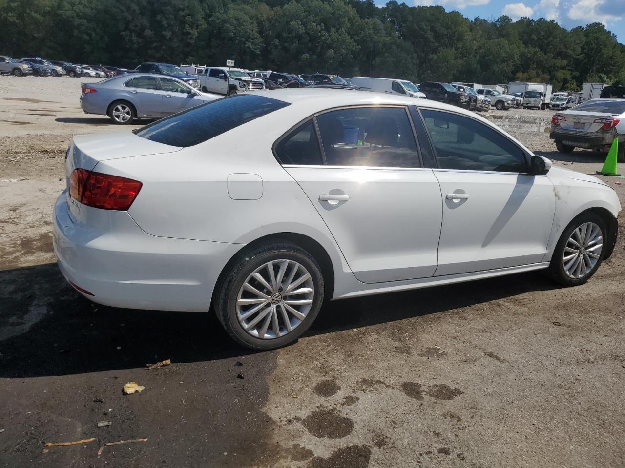 2013 VOLKSWAGEN JETTA