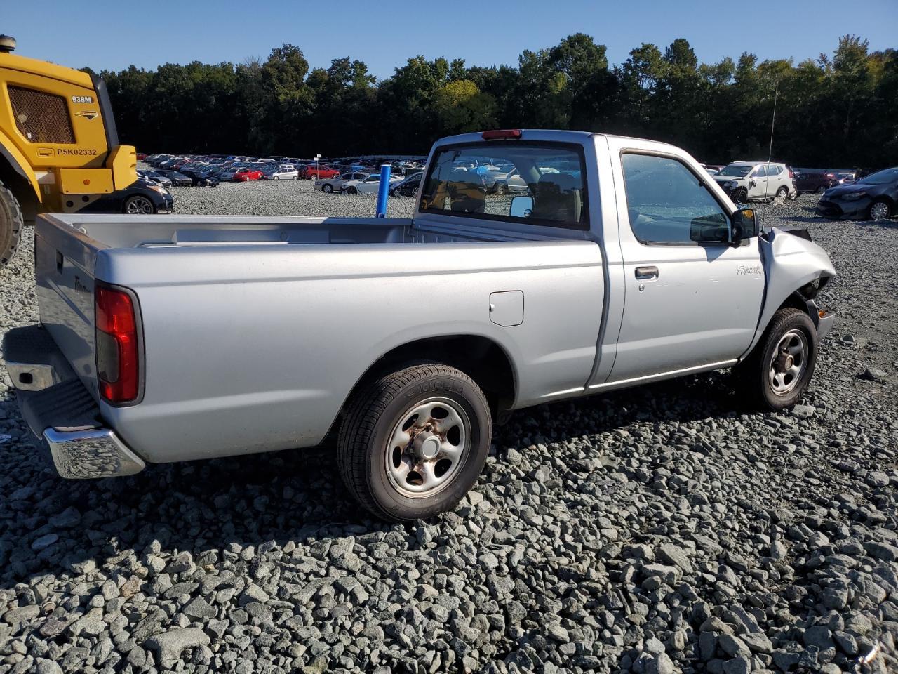 2000 NISSAN Frontier