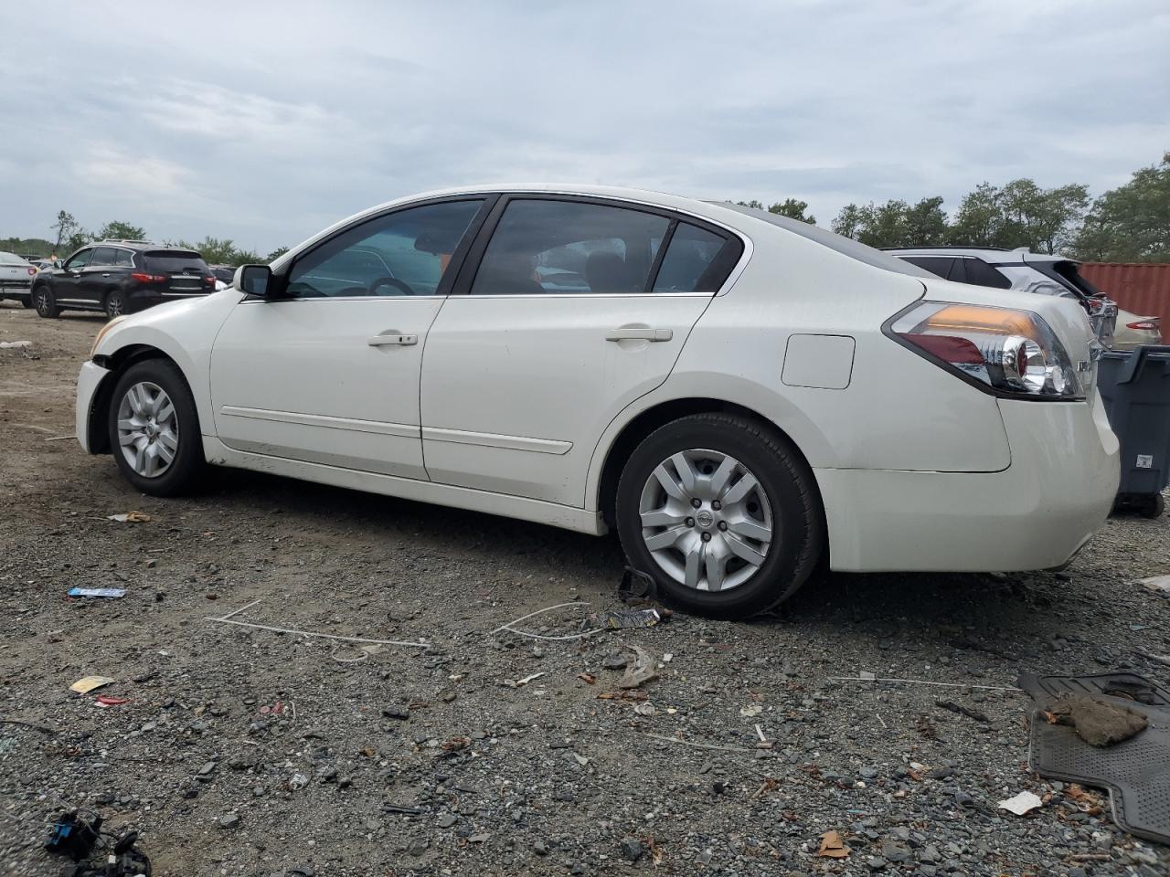 2010 NISSAN ALTIMA