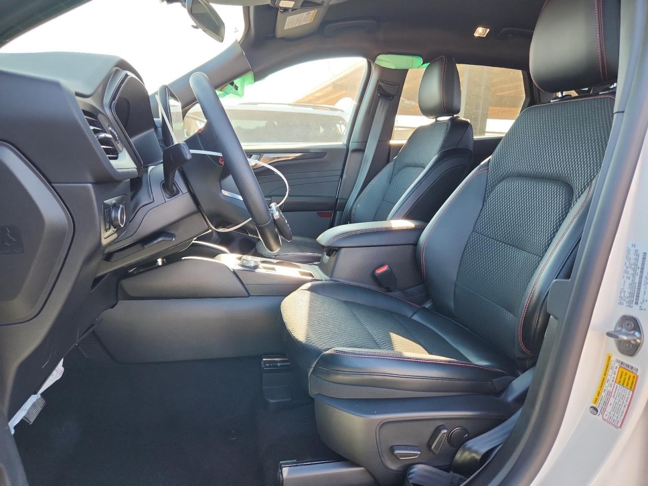 2025 FORD ESCAPE