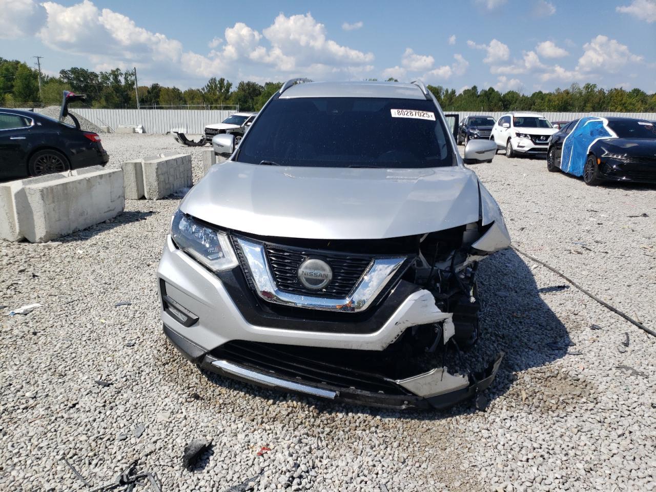 2018 NISSAN ROGUE