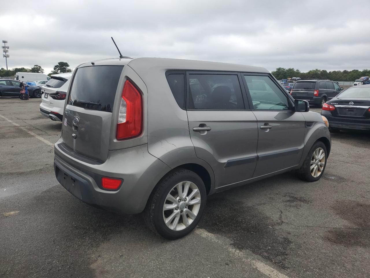 2012 KIA SOUL