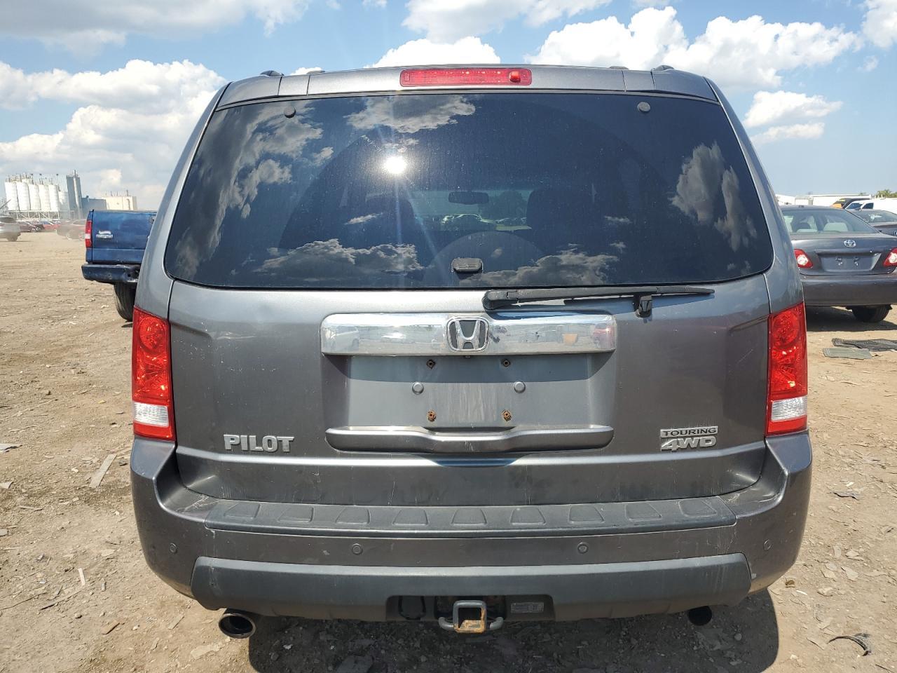 2011 HONDA PILOT