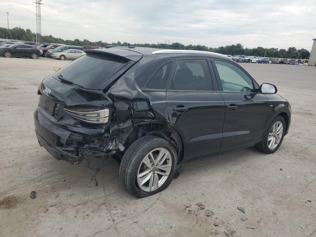 2018 AUDI Q3