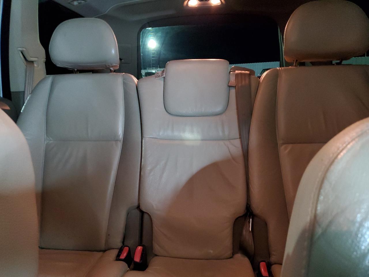 2011 VOLVO XC90
