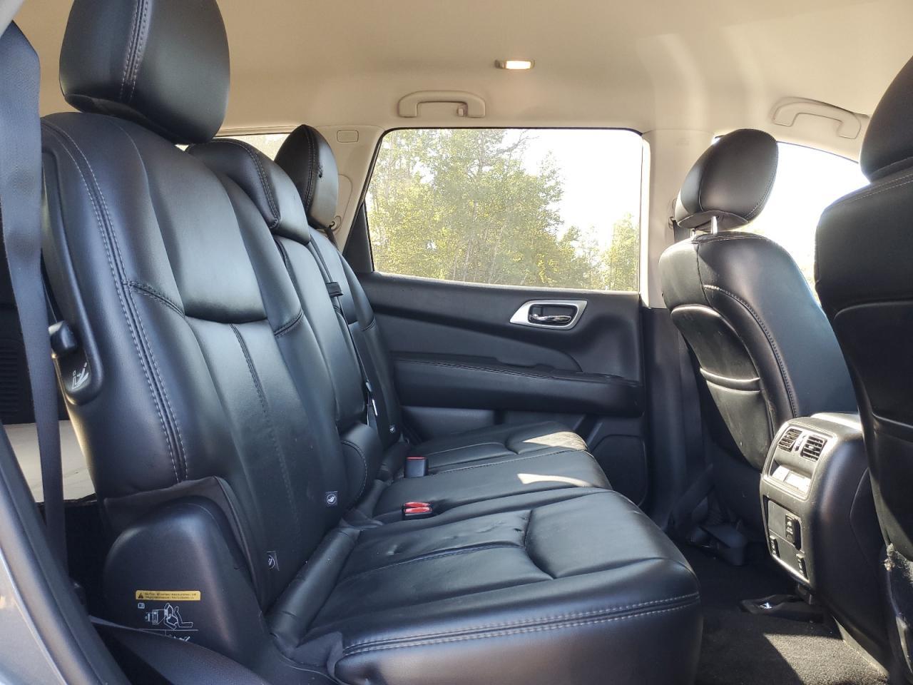 2016 NISSAN PATHFINDER