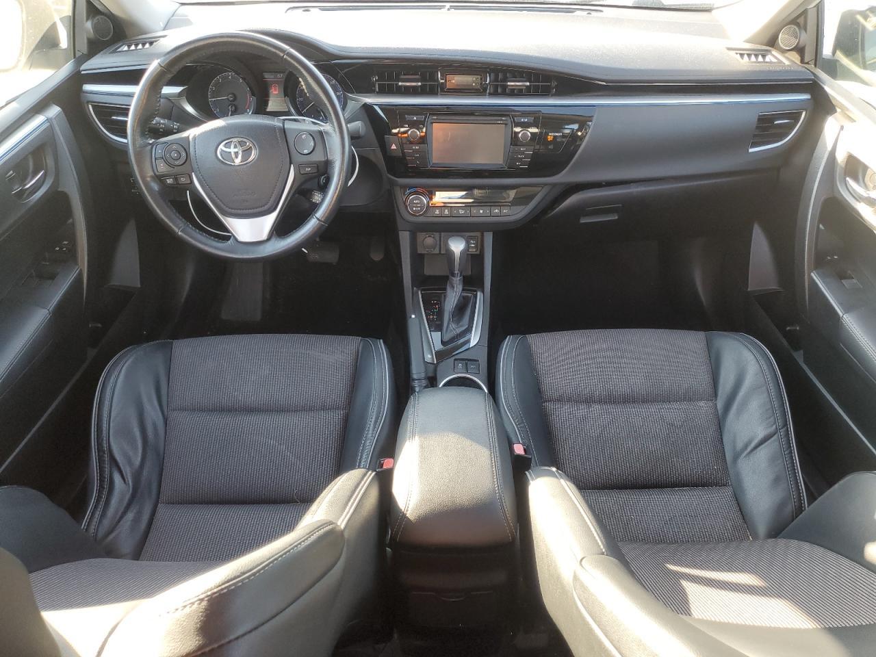 2016 TOYOTA COROLLA