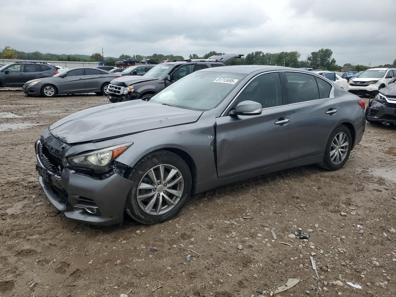 2015 INFINITI Q50