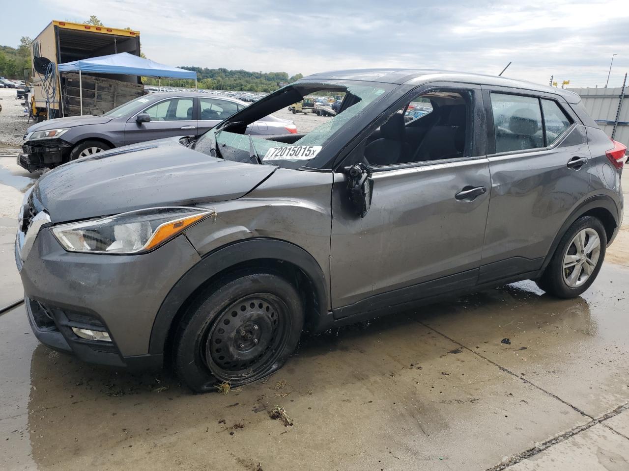 2019 NISSAN KICKS
