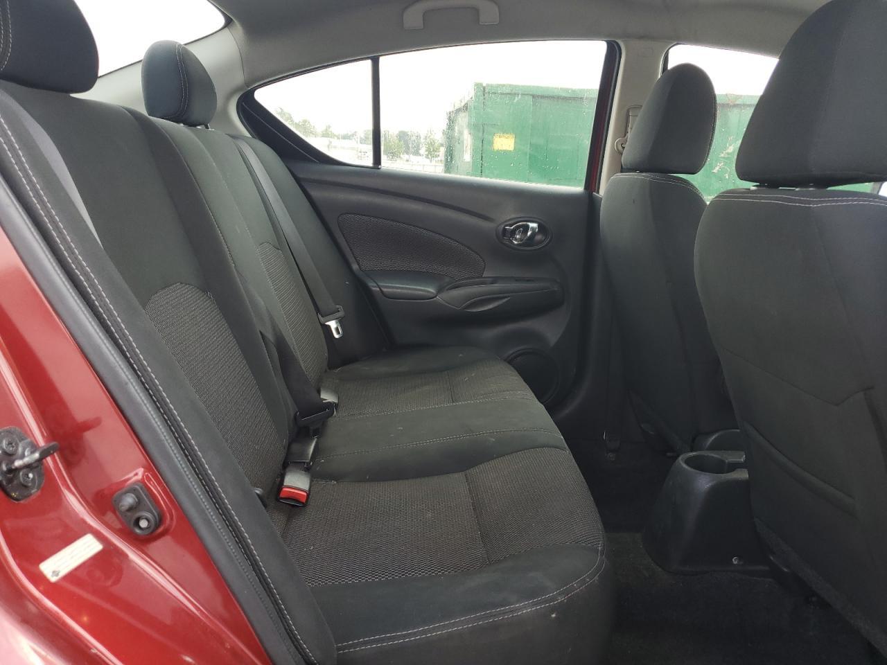 2018 NISSAN VERSA