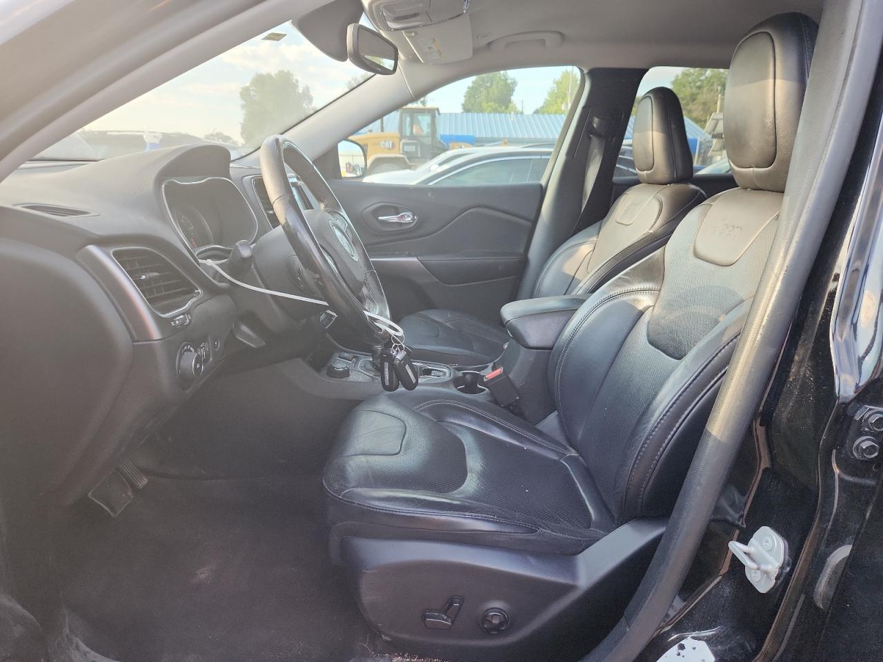 2019 JEEP CHEROKEE
