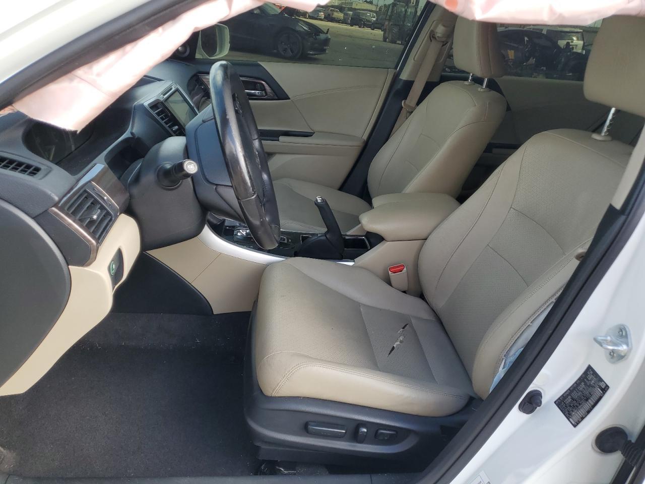 2017 HONDA ACCORD