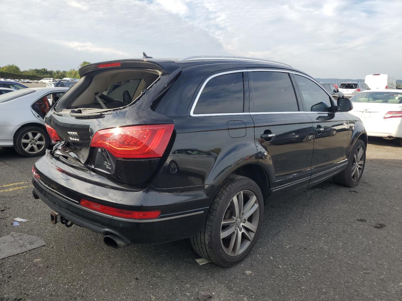 2015 AUDI Q7