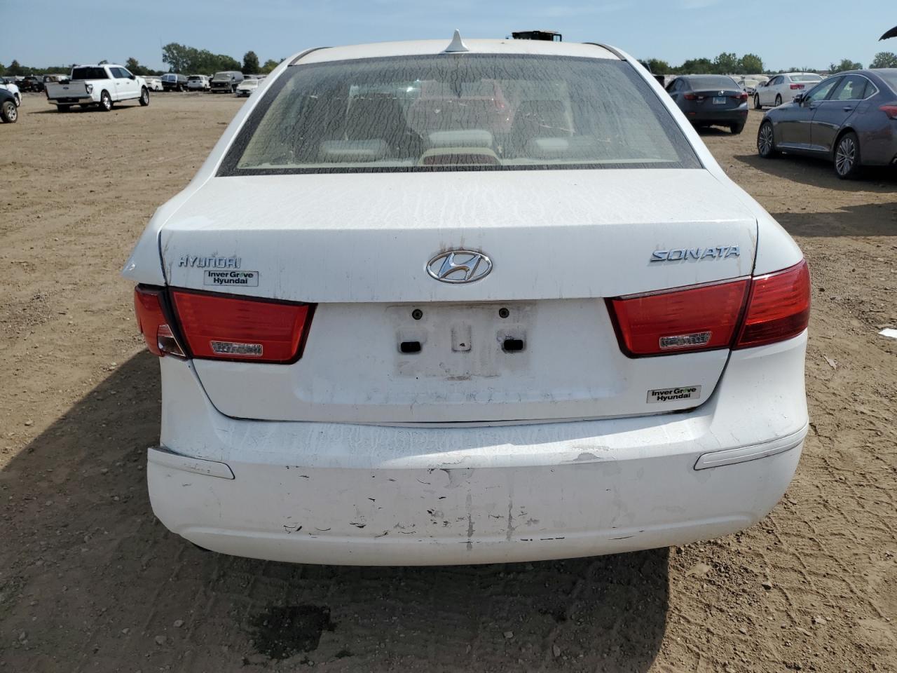2010 HYUNDAI SONATA