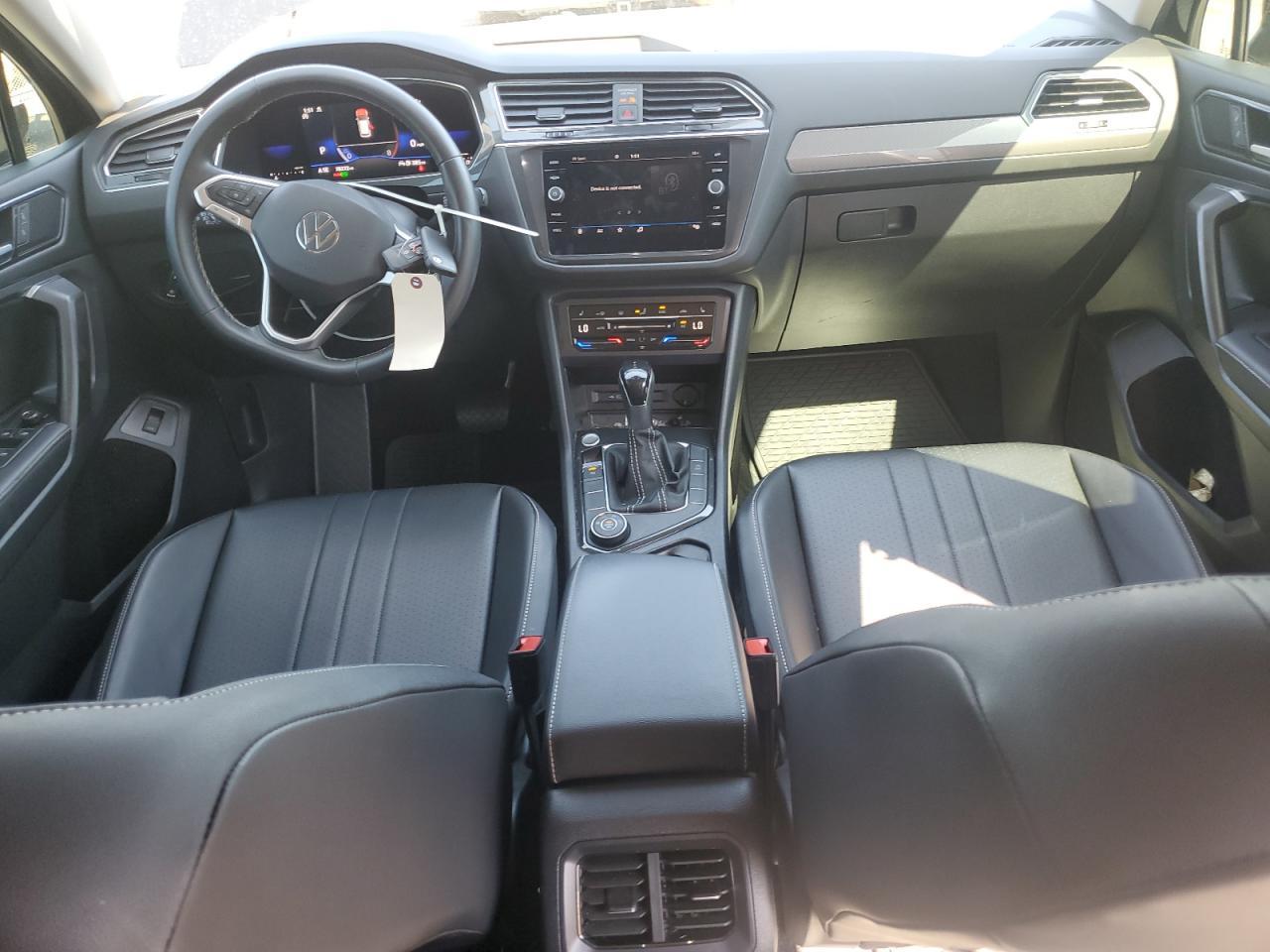 2022 VOLKSWAGEN TIGUAN