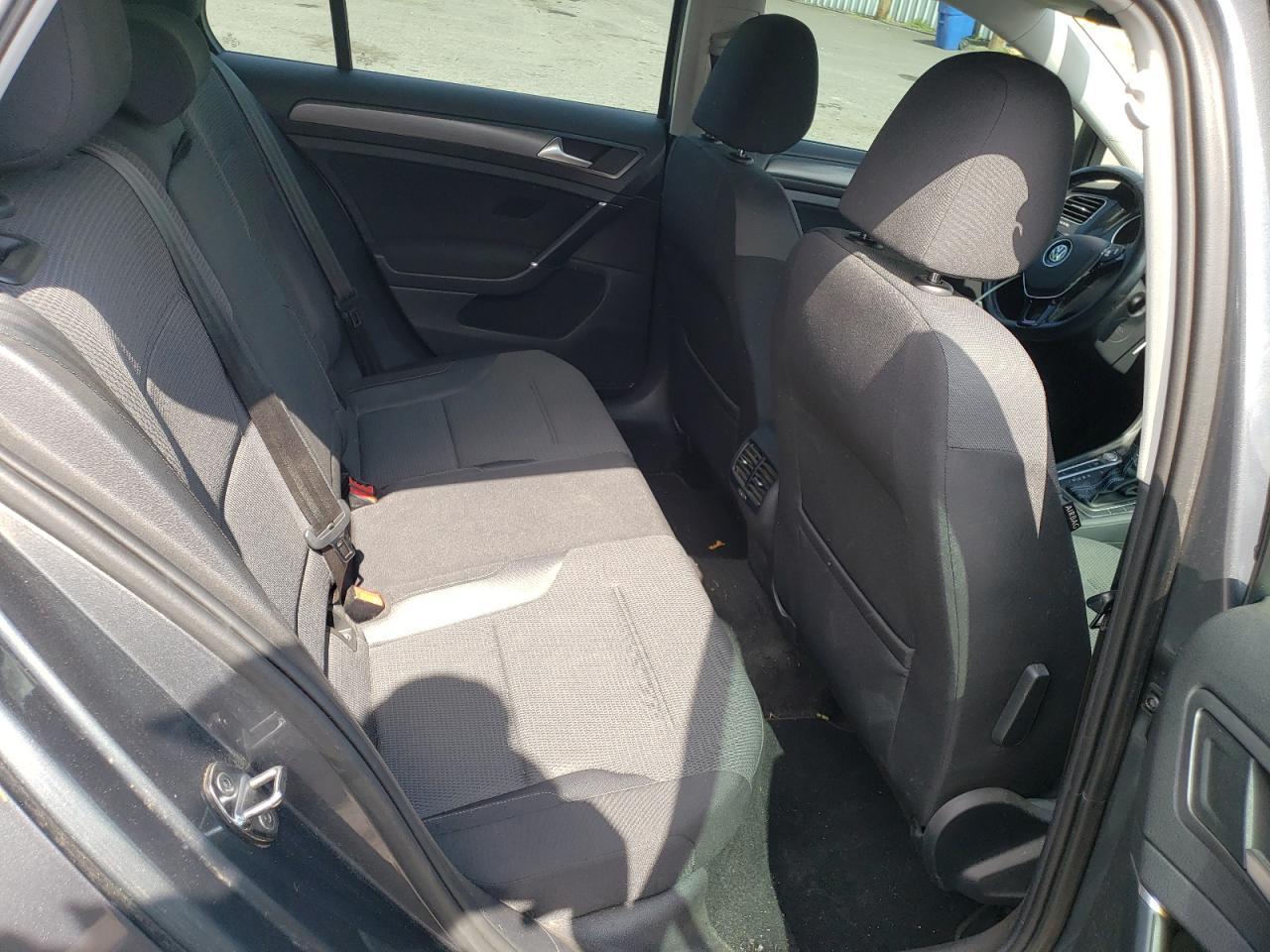 2019 VOLKSWAGEN e-Golf