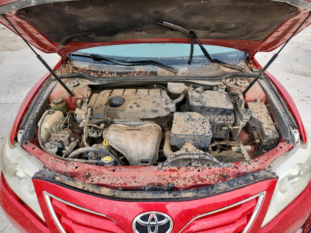 2011 TOYOTA CAMRY